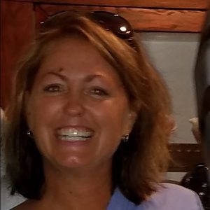 Meet your Posher, Carrie